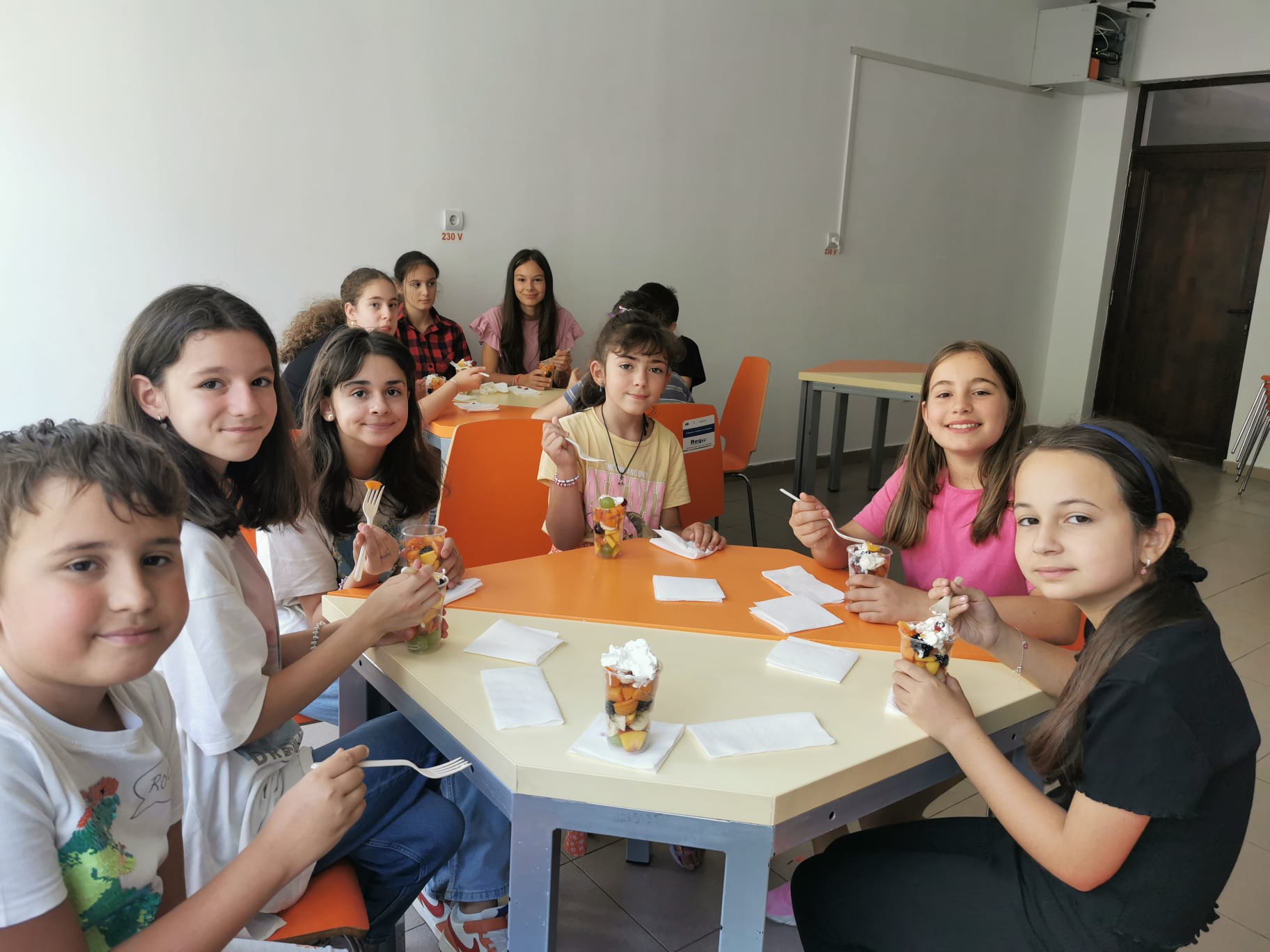 79c692aa-eaa4-4b29-8bc5-48a16caecd12.jpg